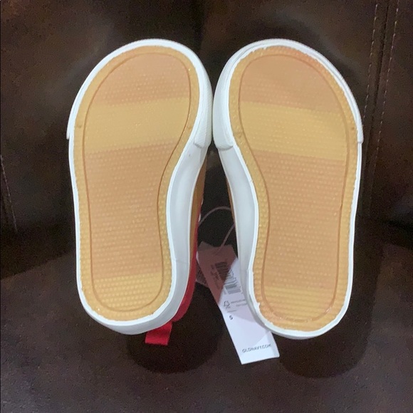 NWT Toddler boy high top sneakers! - Picture 4 of 6